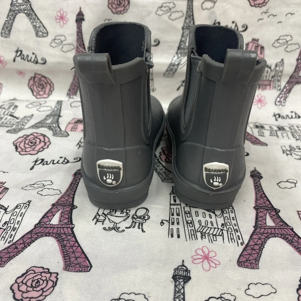 Bearpaw kids toddler size 4 gray rain boots unisex new